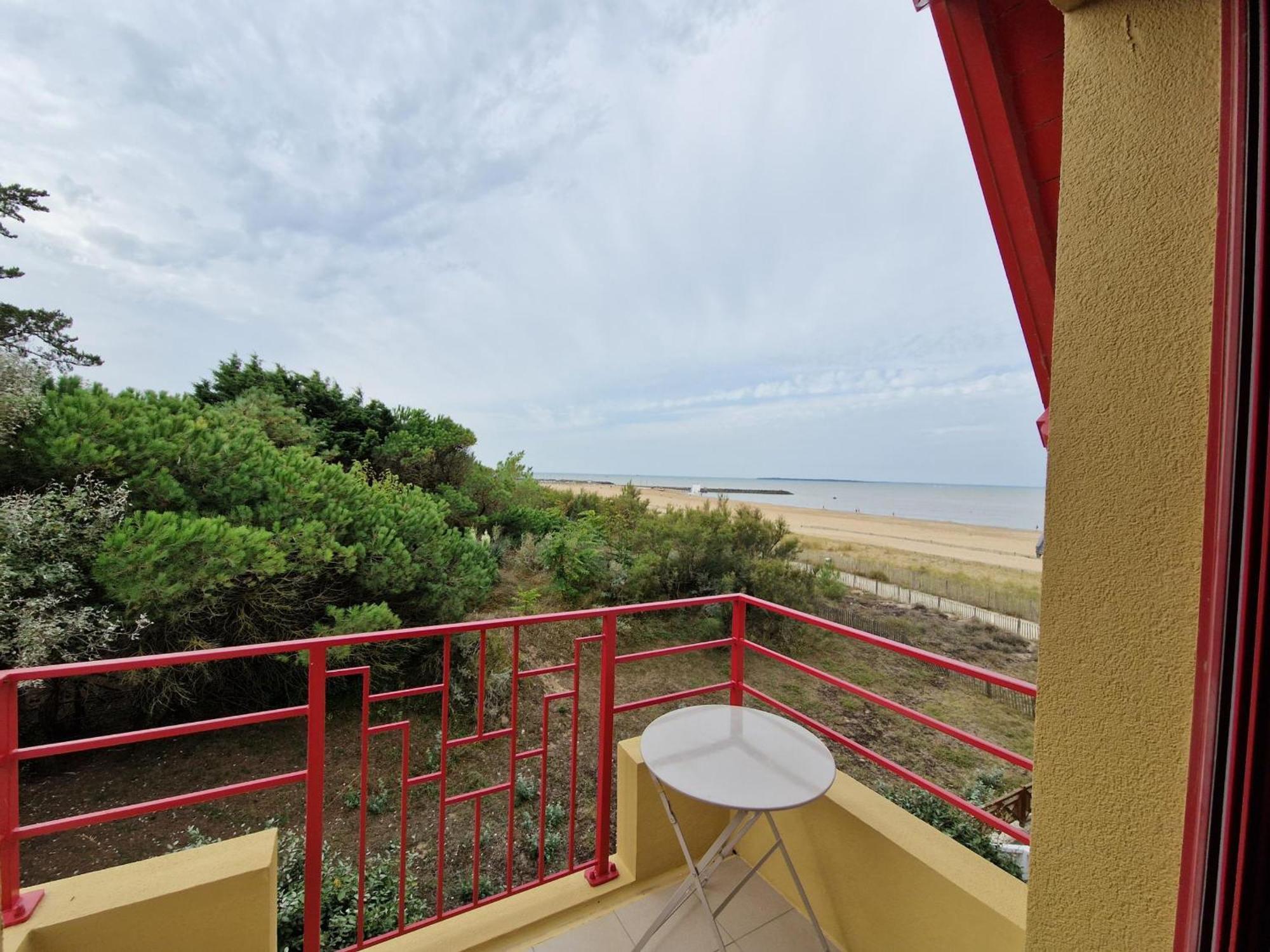 Bel Appartement T2 Avec Balcon, Wifi Et Parking Pres De La Plage - Fr-1-706-2 シャトライヨン・プラージュ エクステリア 写真